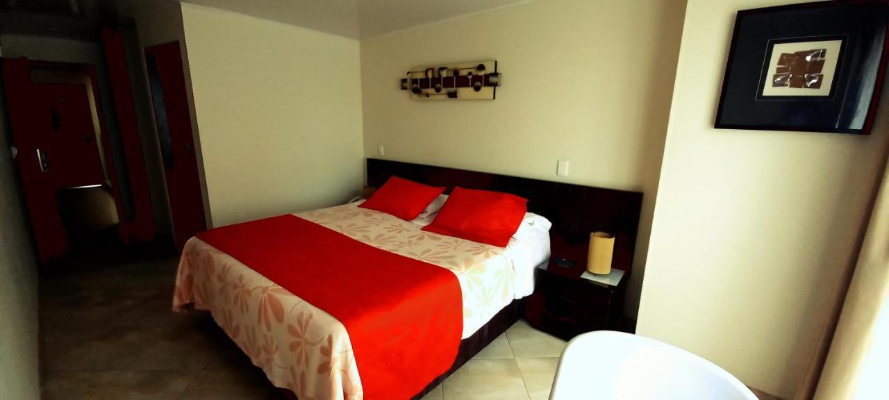 Hoteles Bogota Inn Lago Chico Екстер'єр фото