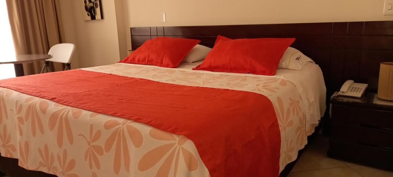 Hoteles Bogota Inn Lago Chico Екстер'єр фото